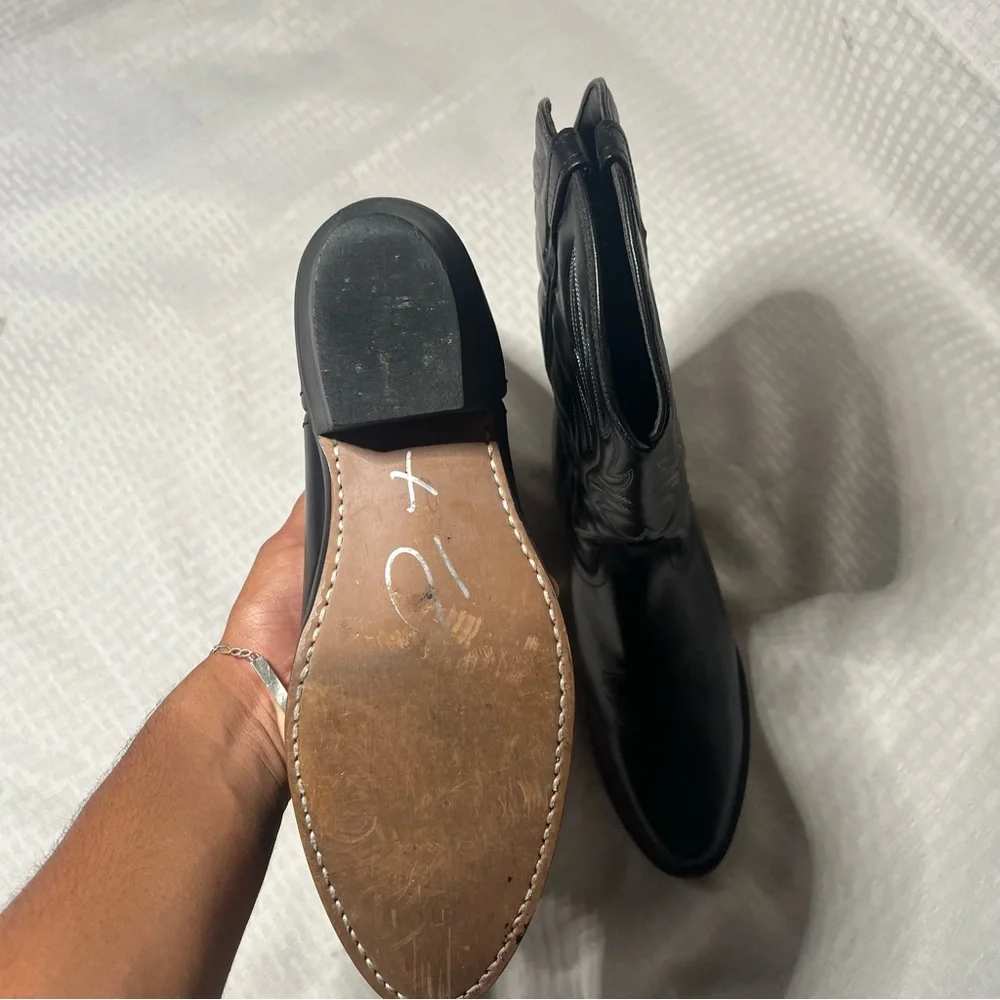 Women Black Leather Cowboy Boots - Picture 3 of 6